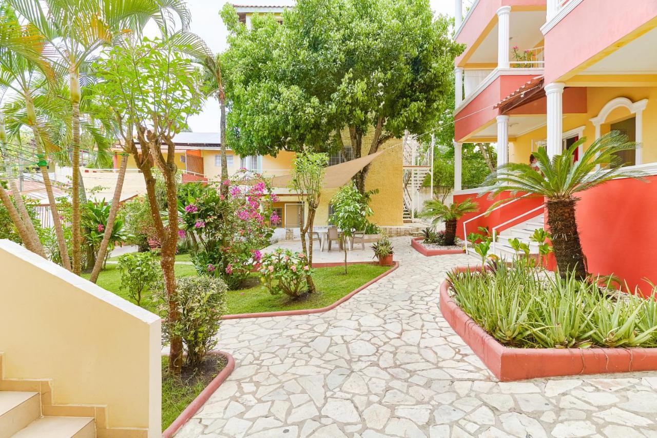 Апартаменты Parco Del Caribe Бока-Чика Экстерьер фото